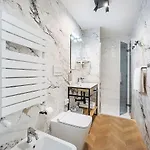 Colonna بيت ضيافة روما