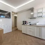بيت ضيافة Colonna روما