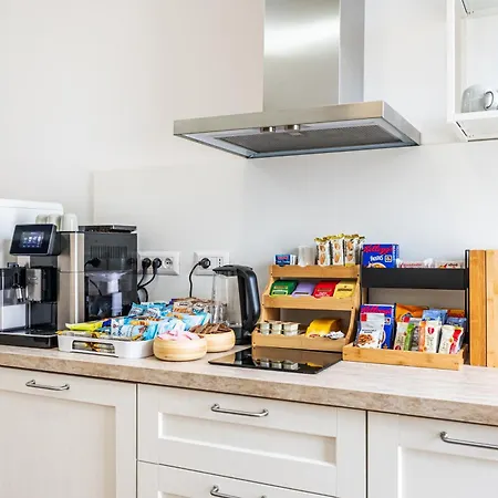 ゲストハウス Colonna