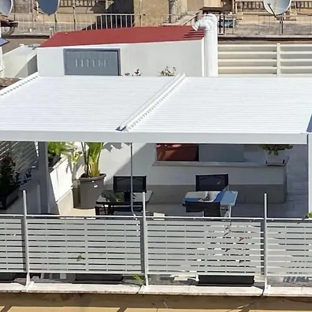 Colonna ゲストハウス